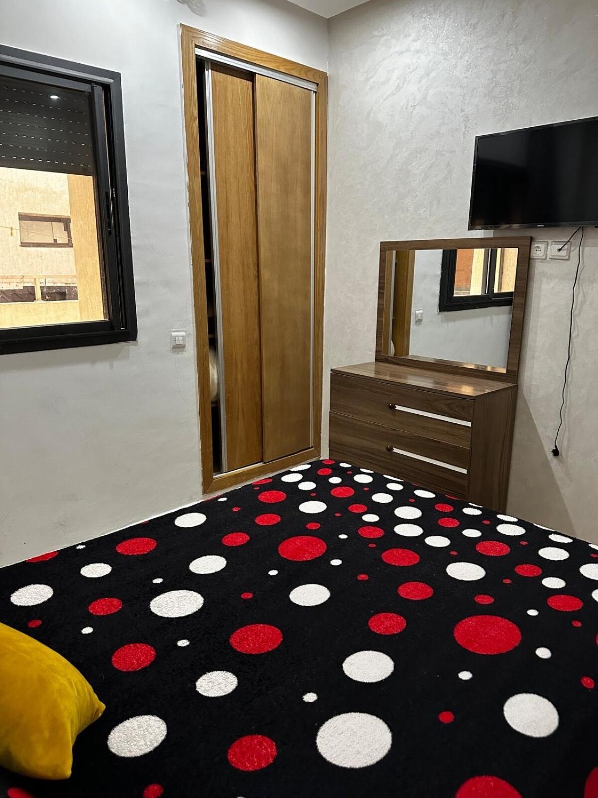 Apartment Centre *