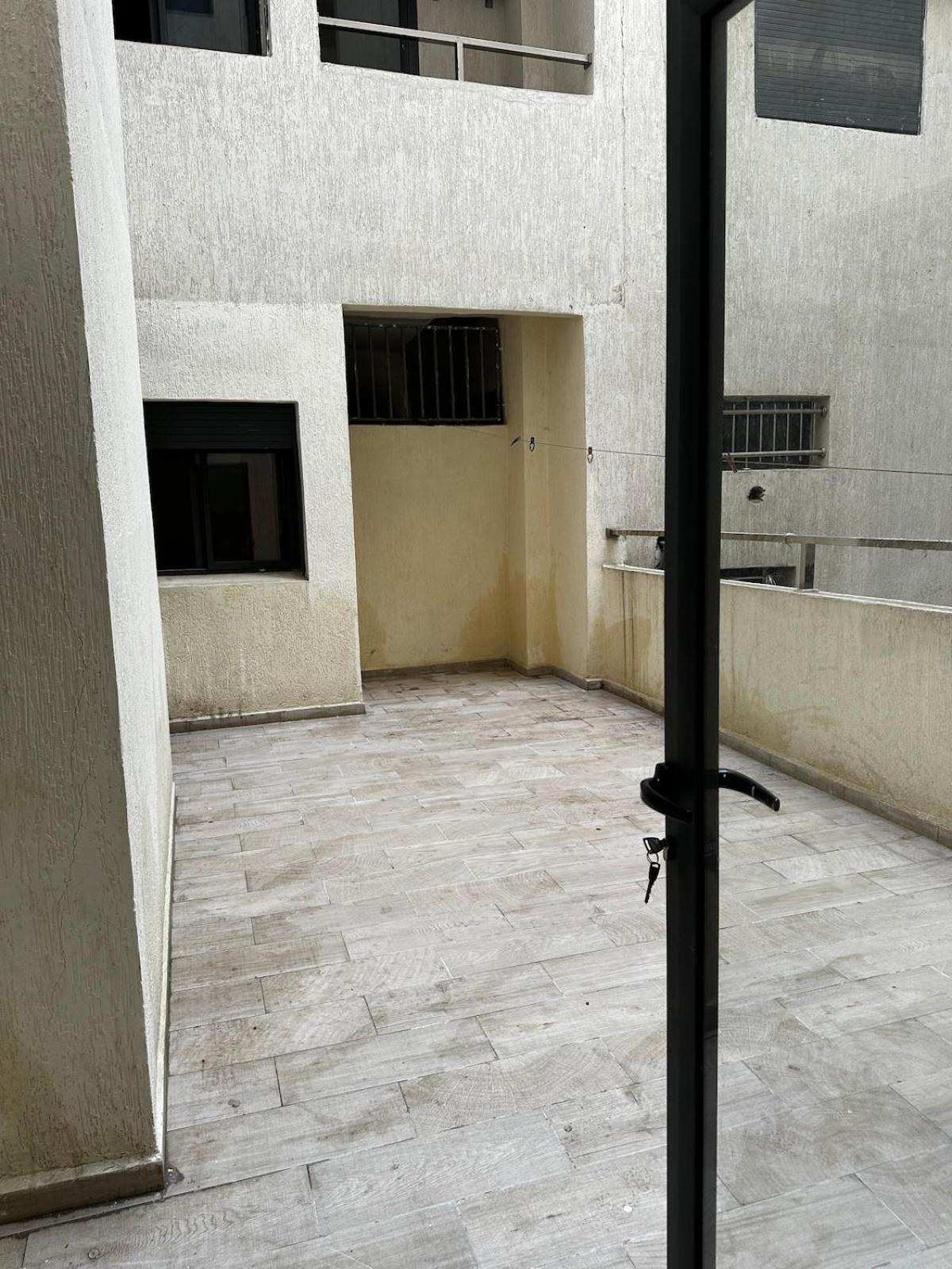Centre Apartment *